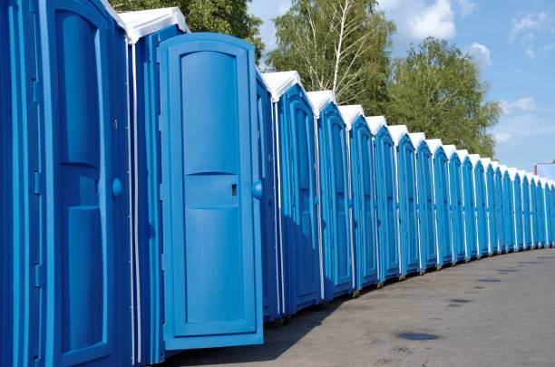 Best Sanitation services for porta potties  in Fort Pierre, SD
